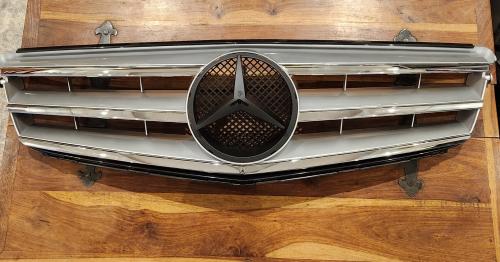 شبك أمامي تجاري مرسيدس 204 إيه أم جي نجمة