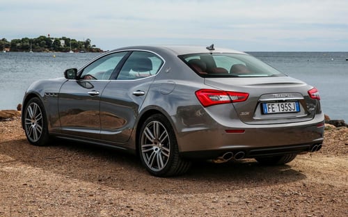 حساس ضغط الزيت مازراتي رقم 000230171