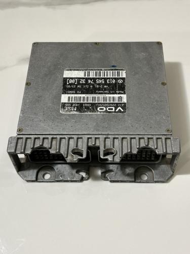 كمبيوتر مكينة مستعمل مرسيدس رقم 0135457432