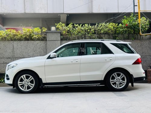 قماش فرامل خلفي ألماني مرسيدس رقم 0064203320