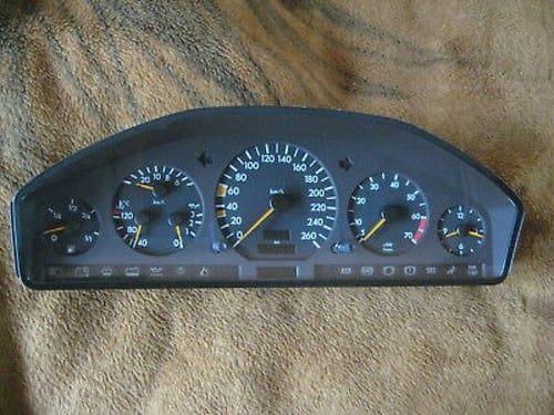 عداد طبلون مستعمل مرسيدس 129 مقاس 500