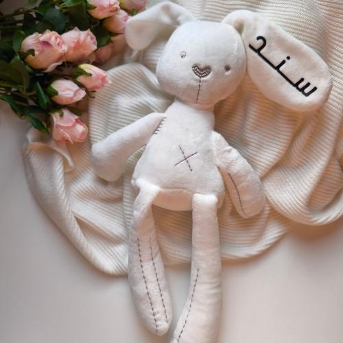 دمية ارنب قطنية