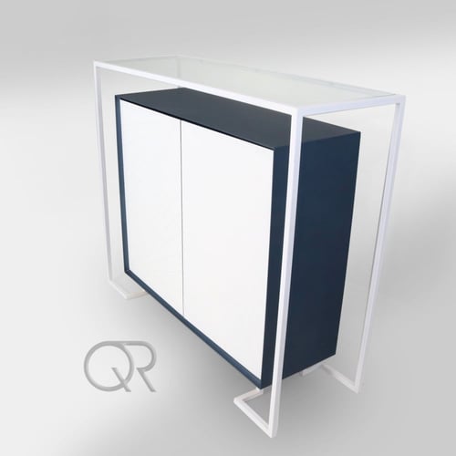 مدخل حديث بسطح زجاجي