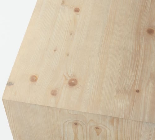 طاولة وسط من الخشب السويدي