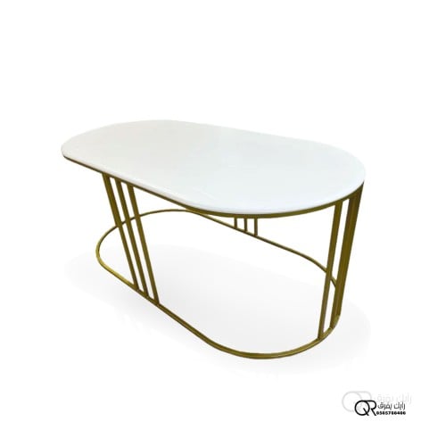 طاولة رئيسية بشكل عصري