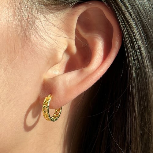 حلق سلسله من الفضة المطلية بالذهب