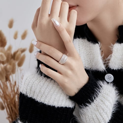 خاتم مرامي من الفضة المطلية بالروديوم