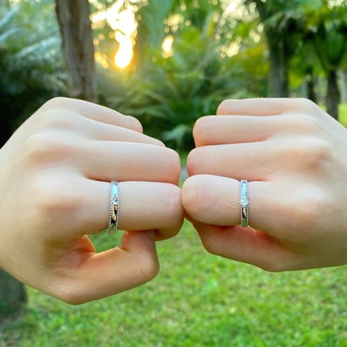 دبله توينز سوفت من احجار الـ CZ الفضة المطلية بالر...