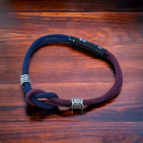 اساور رجالي خيوط عنابي و أزرق