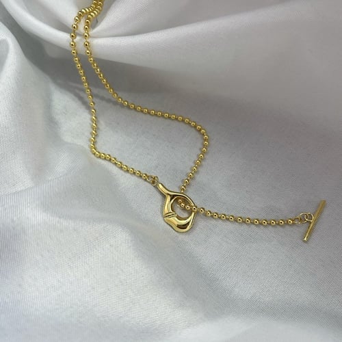 قلادة عصرية من الفضة المطلية بالذهب