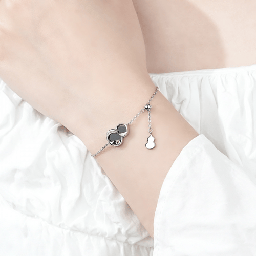 سوار سباركلينج بالمينا و احجار الـCZ والفضة المطلي...