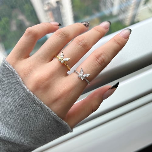 خاتم فراشة الCZ من الفضة المطلية بالروديوم