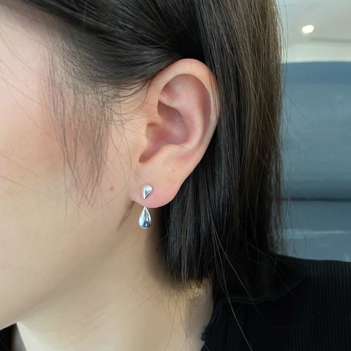 حلق كاجوال من الفضة المطلية بالروديوم