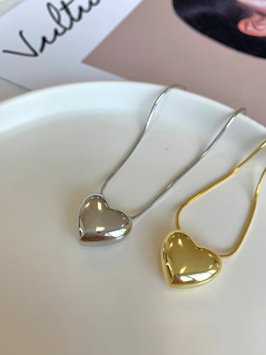 قلادة Big.Heart من الفضة المطلية بالروديوم