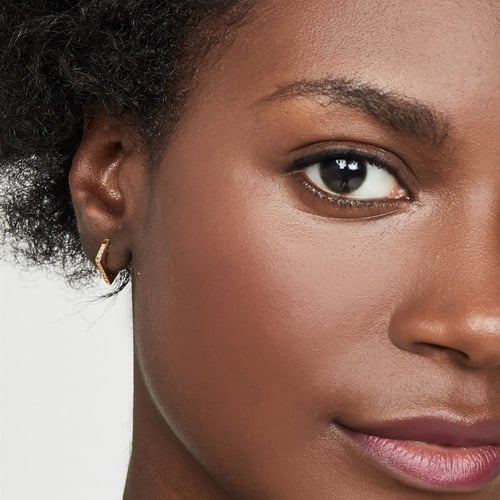 حلق مثلث من الفضة المطلية بالروديوم