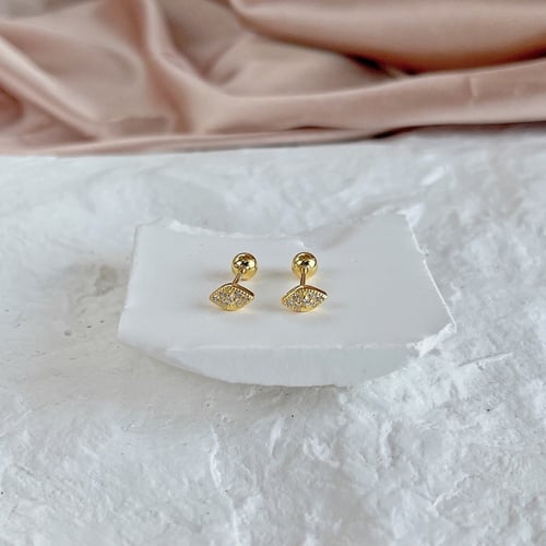 حلق عين من الفضة المطلية بالذهب