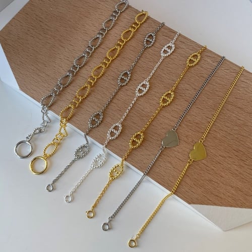 سوار ديور من الفضة المطلية بالروديوم الأبيض