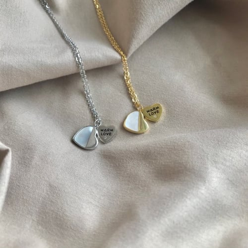 قلادة الحب الدافئ من الفضة المطلية بالروديوم