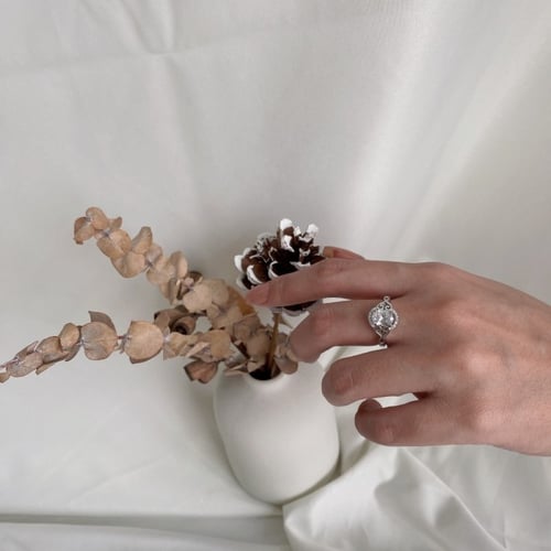 خاتم ملكي من احجار الـ CZ والفضة