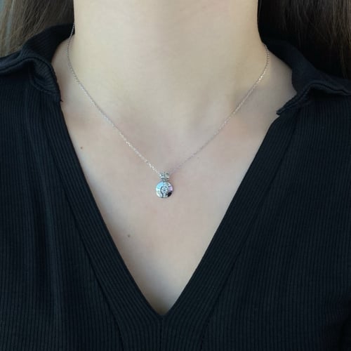 قلادة Robot من احجار الـCZ و الفضة المطلية بالرودي...