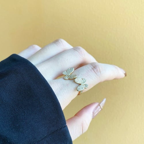 خاتم الفراشة من احجار الـ CZ ذهبي