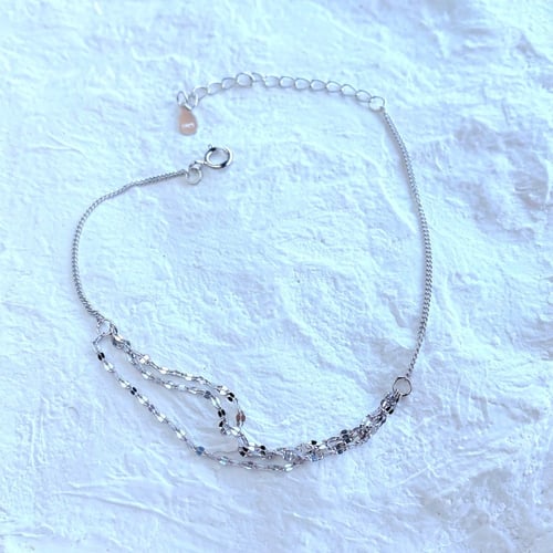 سوار سلسة ثلاثية من الفضة المطلية بالروديوم