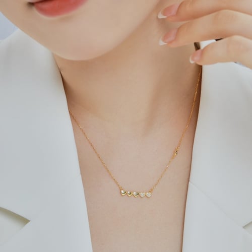 سلسال Line Hearts من احجار الـCZ و الفضة المطلية ب...