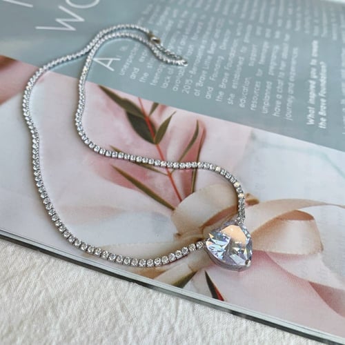 سلسال القلب من أحجار الCZ والفضة المطلية بالروديوم