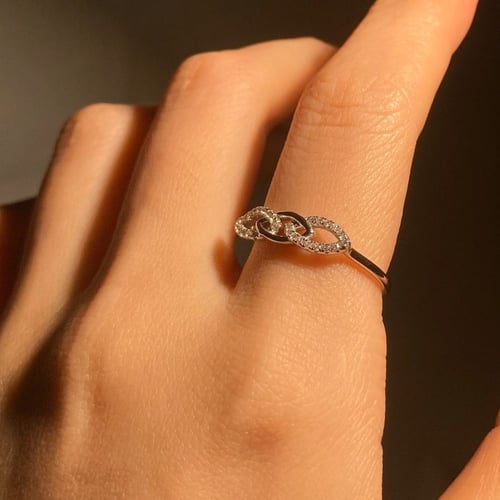 خاتم أودي من احجار الـ CZ والفضة