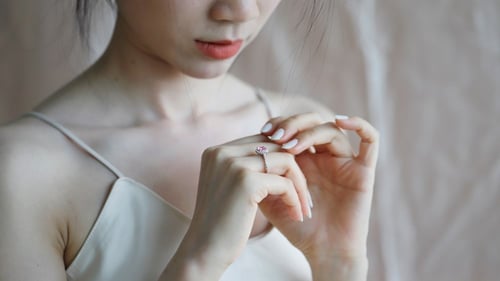 خاتم Pink.R من احجار الـ CZ والفضة