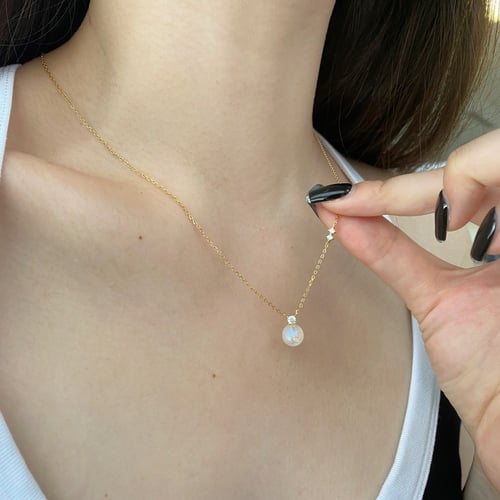 قلادة ربورت بلؤلؤ المياه العذبة و الفضة المطلية با...