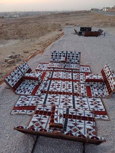 جلسة ارضية ٤ تكايات ومراكي وفرشة