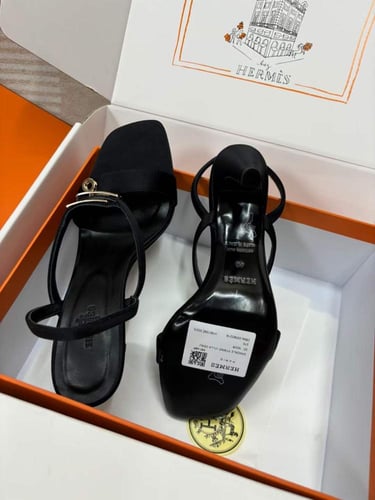 Hermes heels