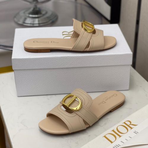 Dior 30 Montaigne Slide