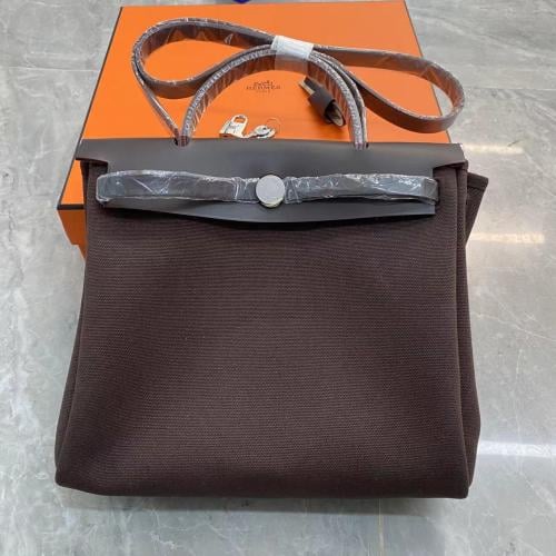 Hermes her bag size:31
