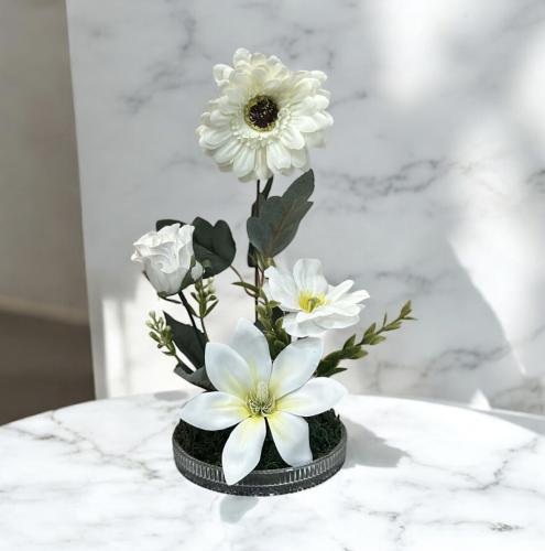 تنسيق فازة ورد صناعي