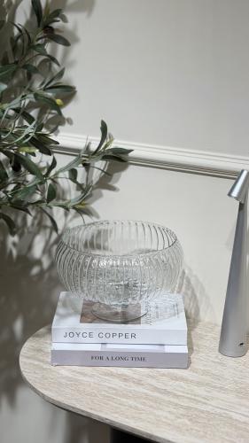 صحن تقديم زجاج