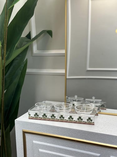 استاند اكريليك بـ3صحون تقديم