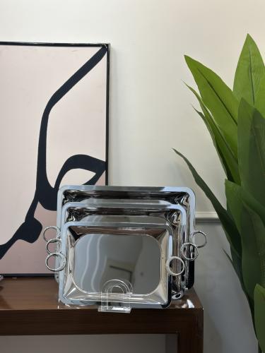 صينية تقديم فضي