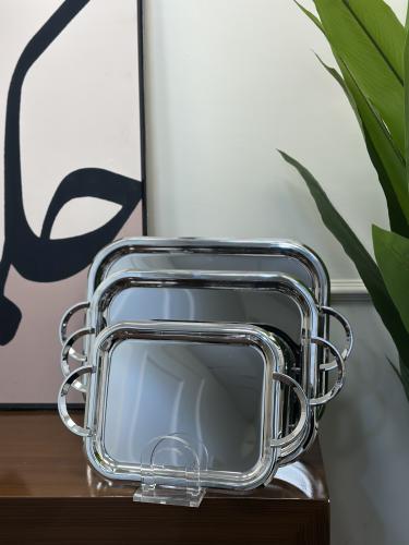 صينية تقديم فضي