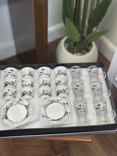 طقم كاسات وفناجيل