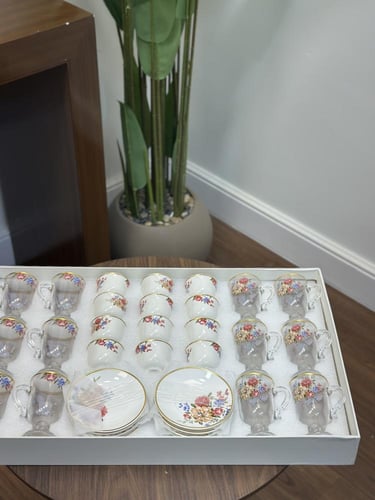 طقم كاسات وفناجيل