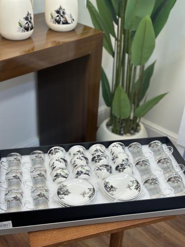 طقم كاسات وفناجيل