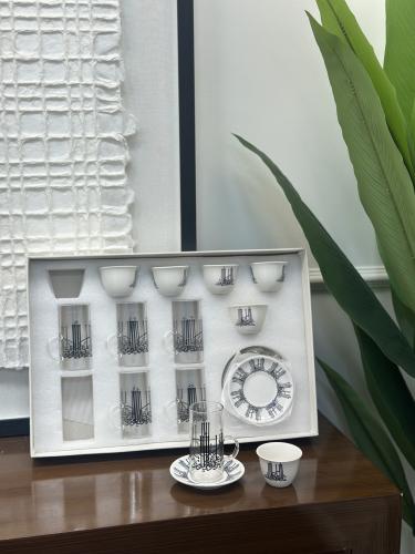 طقم كاسات وفناجيل حروف عربية