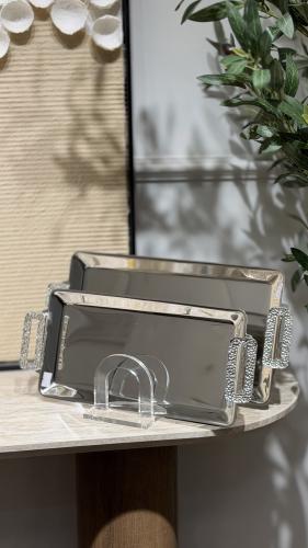 صينية تقديم