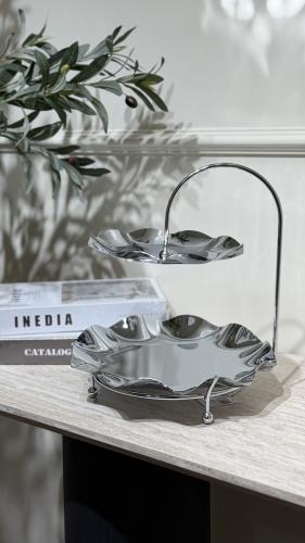 صحن تقديم فضي