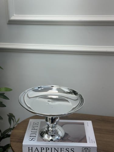 صحن تقديم فضي