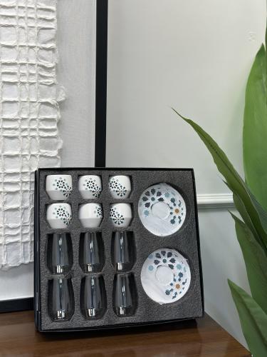 طقم كاسات وفناجيل