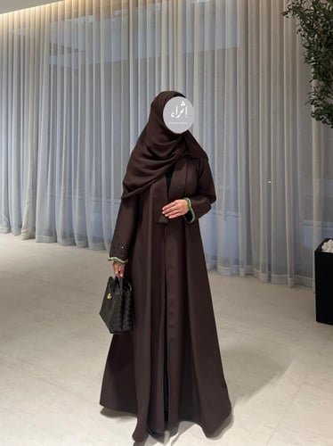 عباية كريب مع شك