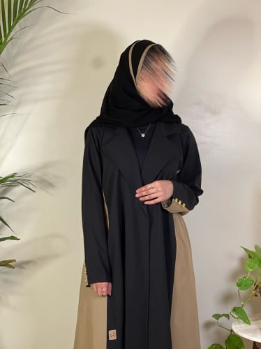 عباية كريب تيواني مع ازرار ذهبيه